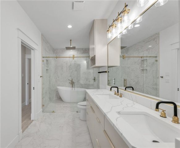 5085 North Oakland Lane, Bryan, TX 77808