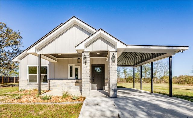 5085 North Oakland Lane, Bryan, TX 77808