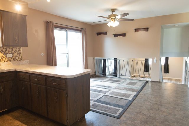5220 138th Street, Crestwood, IL 60418