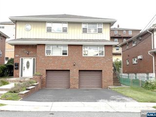 1522 10th Street 2FL, Fort Lee, NJ 07024