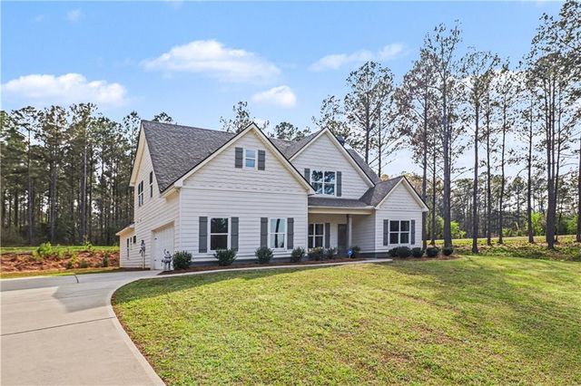100 Dove Creek Court, Lagrange, GA 30241