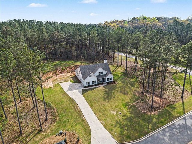 100 Dove Creek Court, Lagrange, GA 30241