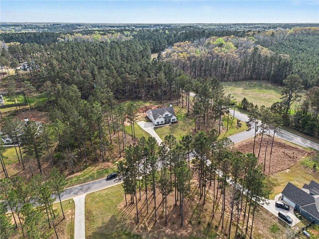 100 Dove Creek Court, Lagrange, GA 30241