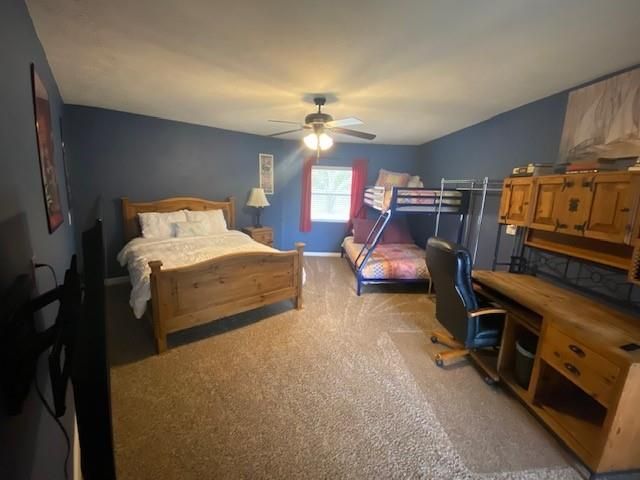 561 Lakeway Drive, Conroe, TX 77316