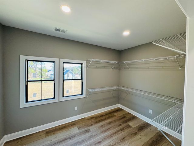 825 Commanders Island Dr., Georgetown, SC 29440