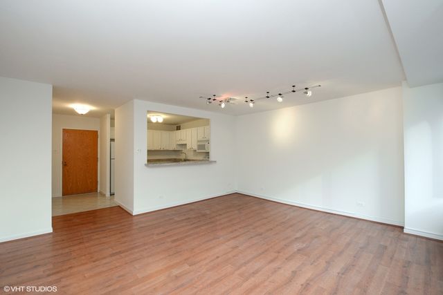 211 E Ohio Street 804, Chicago, IL 60611