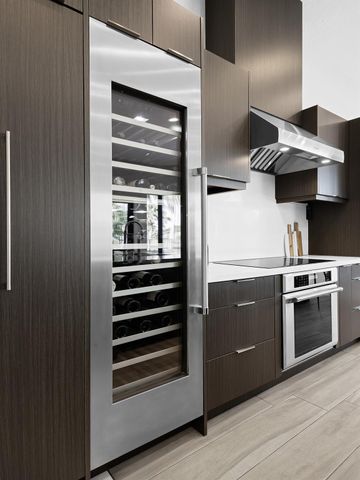 2583 Mayfair Ln, Weston, FL 33327