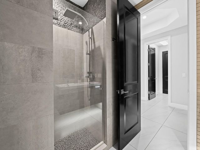 2583 Mayfair Ln, Weston, FL 33327