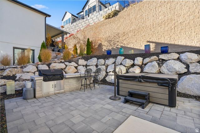 1320 W SUMMER VIEW DR, Lehi, UT 84043