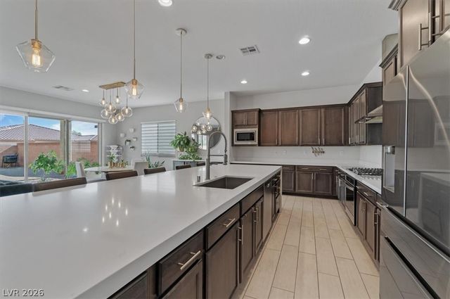 5953 Yellow Ridge Avenue, Las Vegas, NV 89131