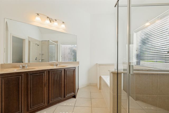 11620 Summer Springs Drive, Frisco, TX 75036