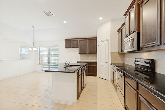 11620 Summer Springs Drive, Frisco, TX 75036