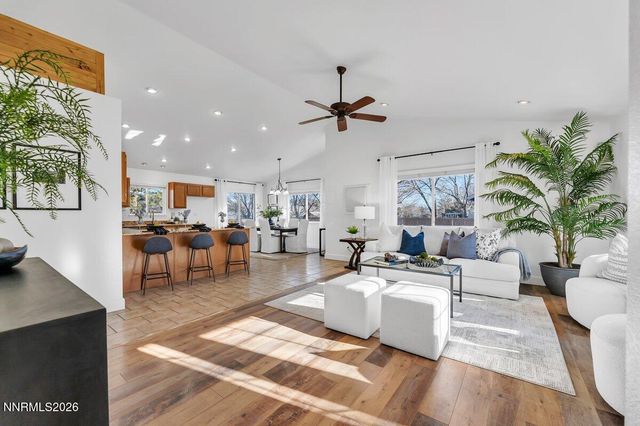 260 Veronica Avenue, Sparks, NV 89436