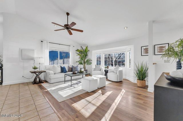 260 Veronica Avenue, Sparks, NV 89436