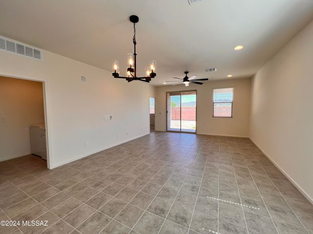 12641 E Caden Drive, Vail, AZ 85641
