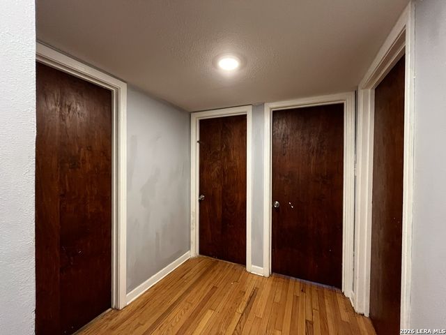 2331 W Magnolia Ave, San Antonio, TX 78201