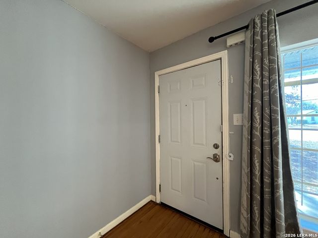 2331 W Magnolia Ave, San Antonio, TX 78201