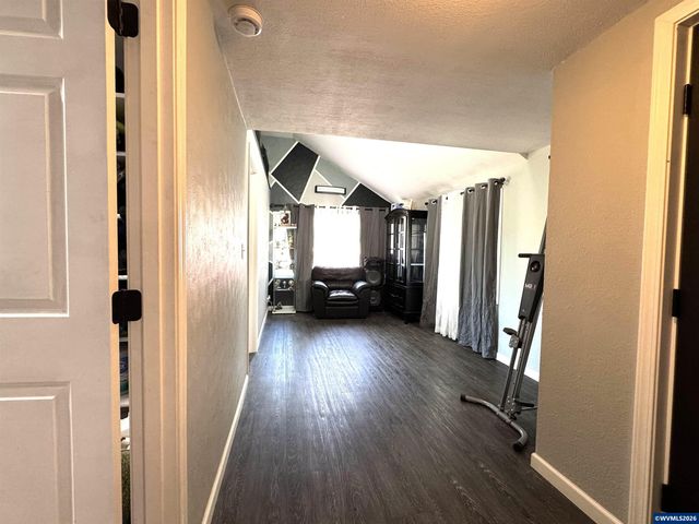 20530 S Highway 99W, Amity, OR 97101