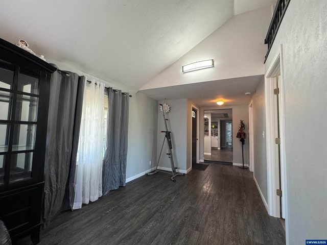20530 S Highway 99W, Amity, OR 97101