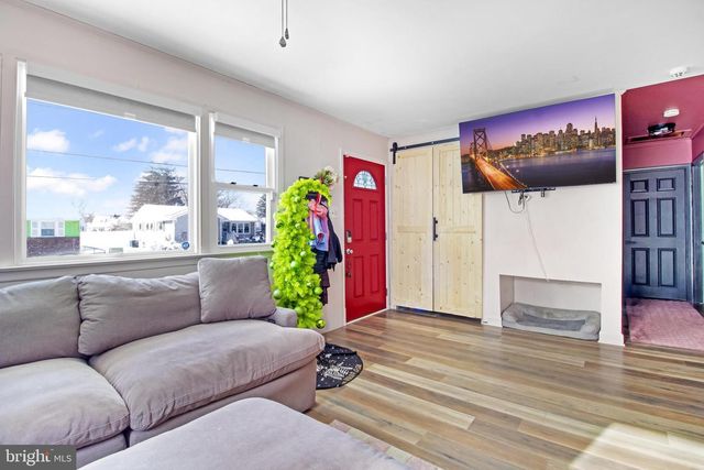 337 MURRAY AVE, Bellmawr, NJ 08031