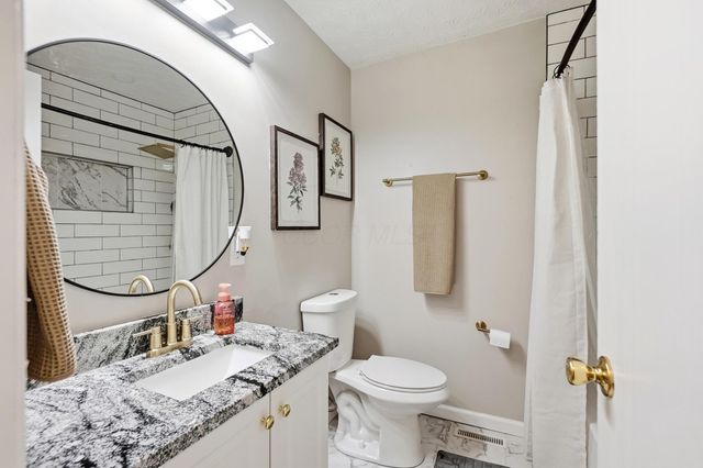6794 Cowan Street, Dublin, OH 43017
