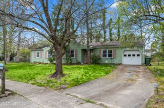 1158 Manor Drive, Lakewood, NJ 08701
