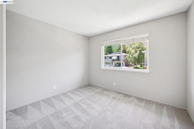 2122 Arroyo Ct 2, Pleasanton, CA 94588