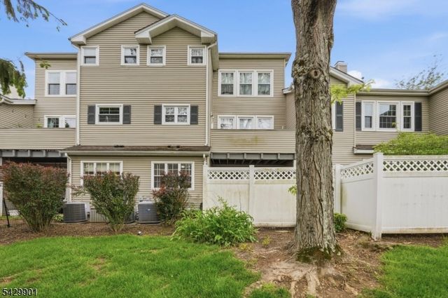 7 Witherspoon Ct 7, Morris Twp., NJ 07960