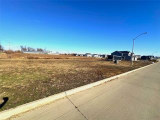2701 Yordi Drive, Norwalk, IA 50211