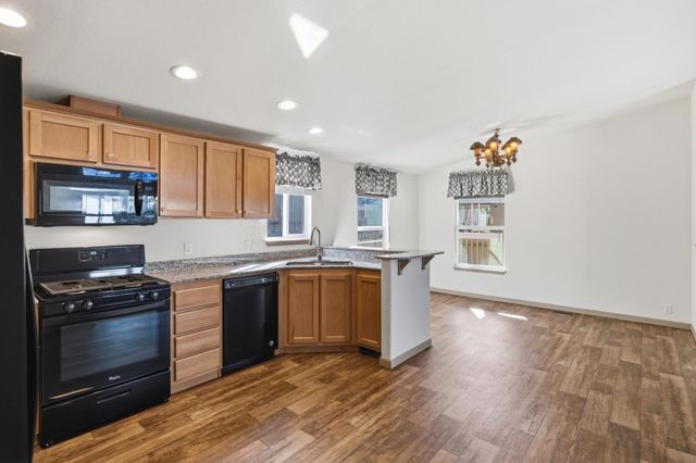 347 Carmel Avenue 15, Marina, CA 93933