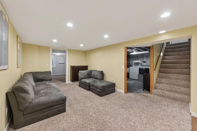 9937 Columbus Avenue S, Bloomington, MN 55420