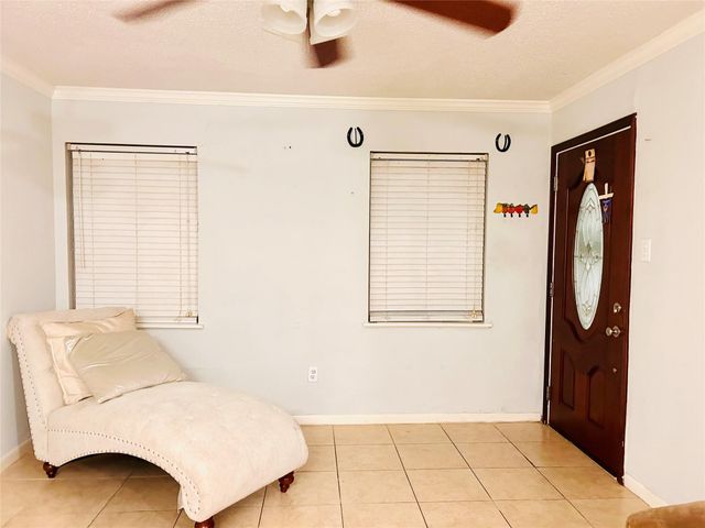 11643 Chimney Rock Road B, Houston, TX 77035