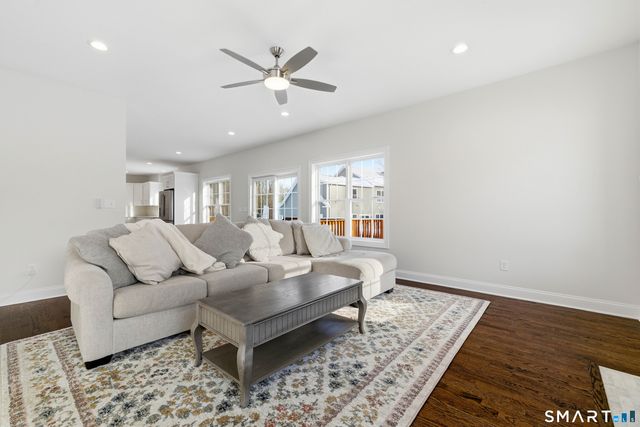 2125 Long Hill Road, Guilford, CT 06437