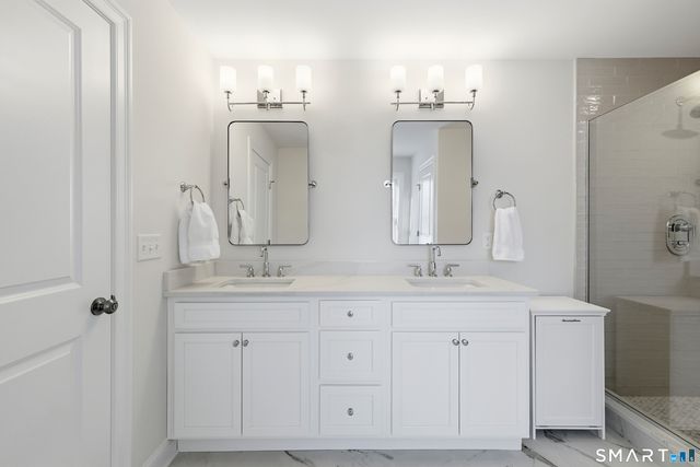 2125 Long Hill Road, Guilford, CT 06437