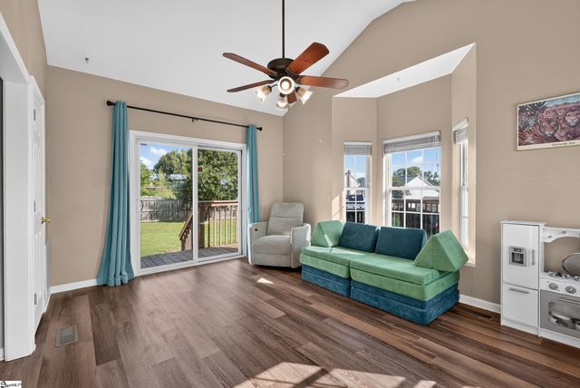 406 Rosehaven Way, Greer, SC 29651