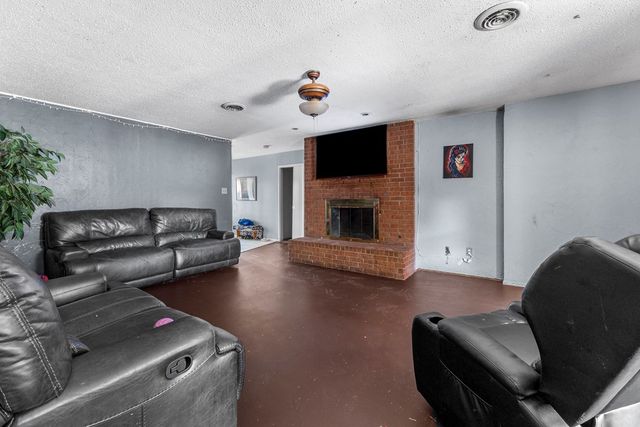 3311 Fairmont Dr, Odessa, TX 79762