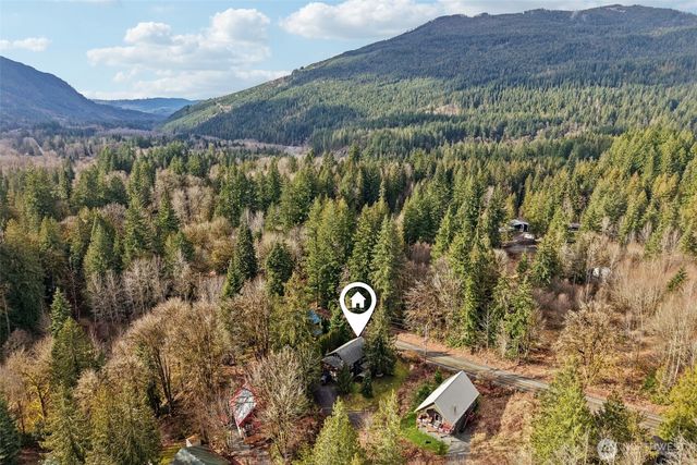 11062 Whistler Lane, Deming, WA 98244