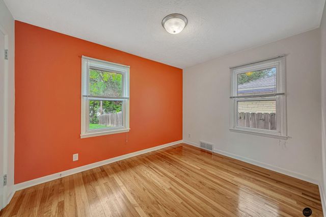 3645 S 17th Street, Lincoln, NE 68502