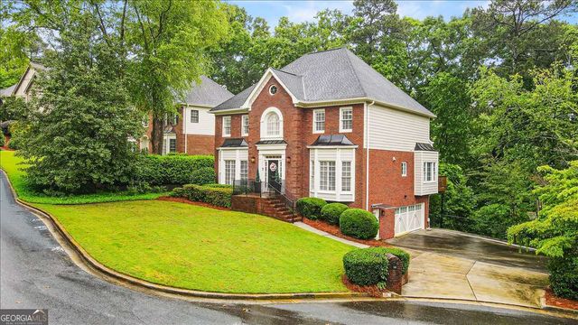 763 Byrnwyck Road NE, Brookhaven, GA 30319