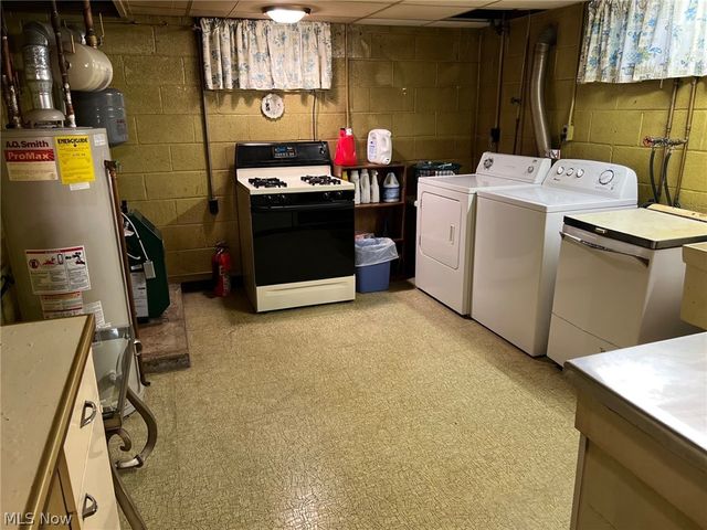 6402 Dora Boulevard, Independence, OH 44131