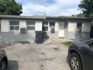 5647 Hayes Street A, Hollywood, FL 33021