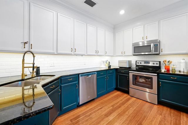 7259 REGINA WAY, Orlando, FL 32819