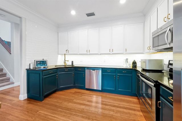 7259 REGINA WAY, Orlando, FL 32819