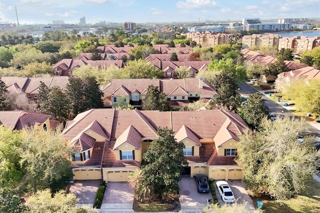 7259 REGINA WAY, Orlando, FL 32819