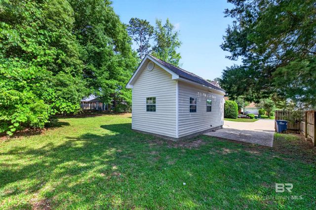 145 Country Club Drive, Daphne, AL 36526