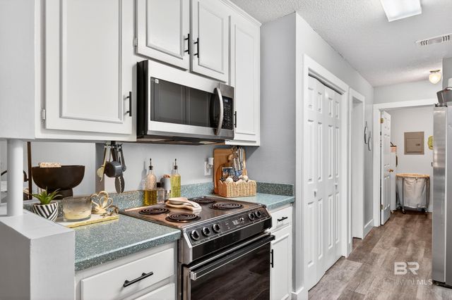 145 Country Club Drive, Daphne, AL 36526