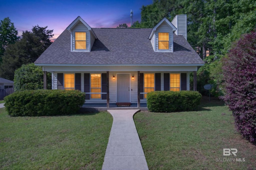 145 Country Club Drive, Daphne, AL 36526