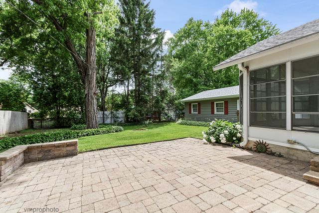 33338 N Sears Boulevard, Grayslake, IL 60030
