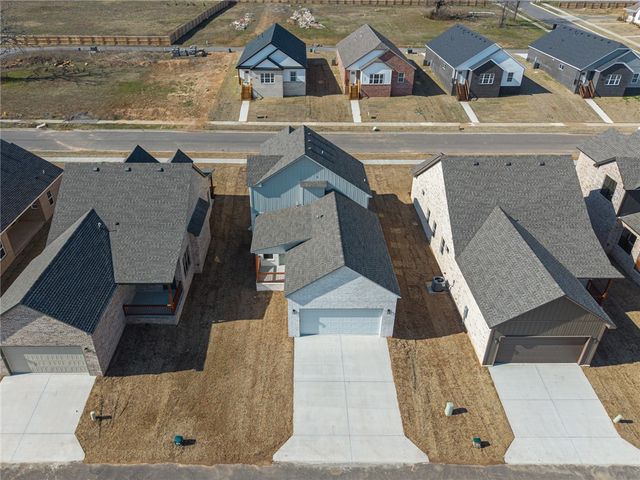 6811 Fir Street, Fort Smith, AR 72916