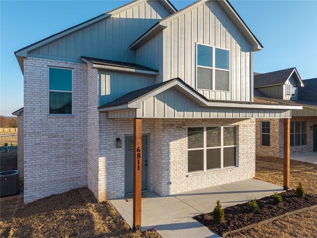 6811 Fir Street, Fort Smith, AR 72916